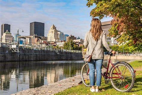 Destinos baratos para tu primer viaje sola: guía completa de opciones low cost 1 Destinos baratos para tu primer viaje sola 2